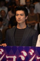 新田真剣佑