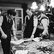 C・マーフィーとJ・ドーナン捉えた「ハイドリヒを撃て!」メイキング写真