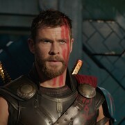 「マイティ・ソー」新作の劇中カット到着、C・ヘムズワースはソーの短髪に言及