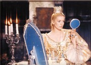 「ロバと王女」 (c)Cine - Tamaris