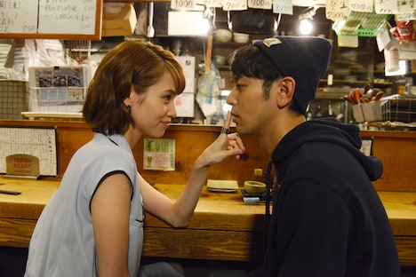 「奥田民生になりたいボーイと出会う男すべて狂わせるガール」新場面写真