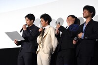 “東京喰種王”クイズ対決での人間チーム。