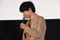 ドSな言葉を言って、照れる吉沢亮。