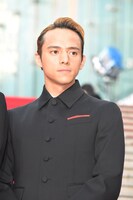満島真之介