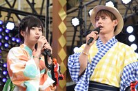 左から大久保桜子、榊原徹士。