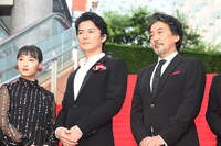 「三度目の殺人」レッドカーペットイベントの様子。