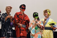 左から田村亮、岐洲匠、大久保桜子、榊原徹士。