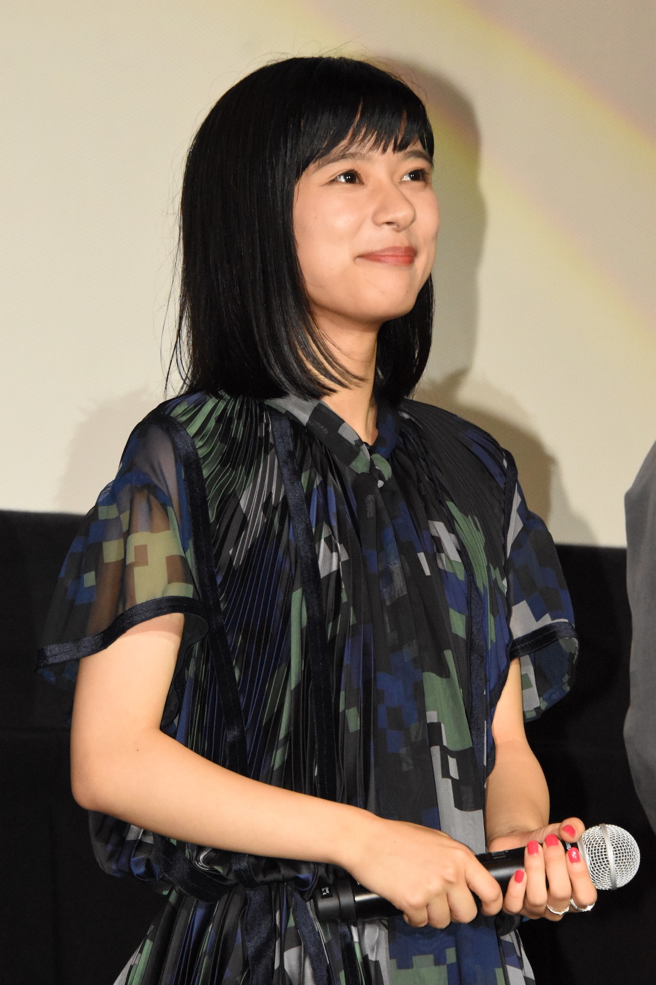 芳根京子