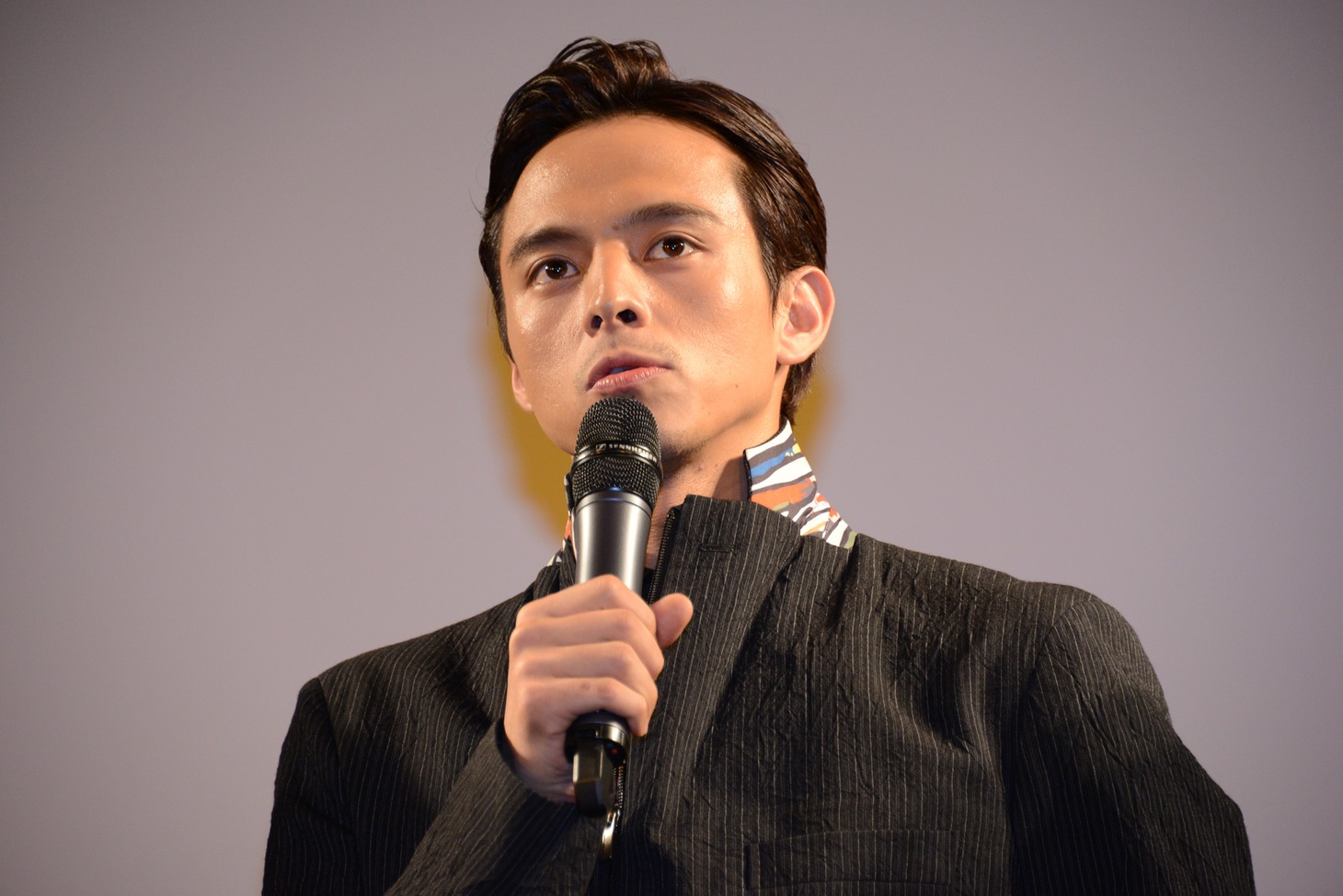 満島真之介
