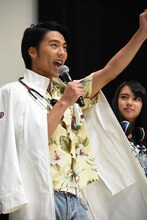 「キタコレー！」と、「宇宙戦隊キュウレンジャー」のハミィのセリフを引用した小野塚勇人。