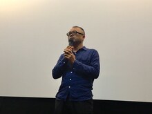 「山村浩二 右目と左目でみる夢」初日舞台挨拶に登壇した山村浩二。