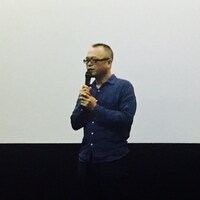 「山村浩二 右目と左目でみる夢」初日舞台挨拶に登壇した山村浩二。