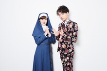 左から高梨臨、山崎育三郎。