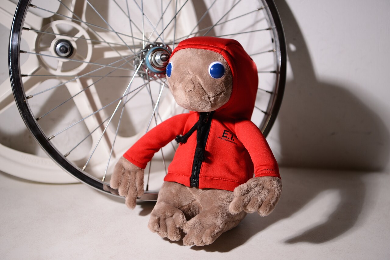 E.T.の公開35周年記念ぬいぐるみ発売、お尻にシリアルナンバー入り