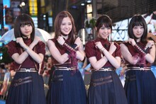 左から齋藤飛鳥、白石麻衣、西野七瀬、堀未央奈。