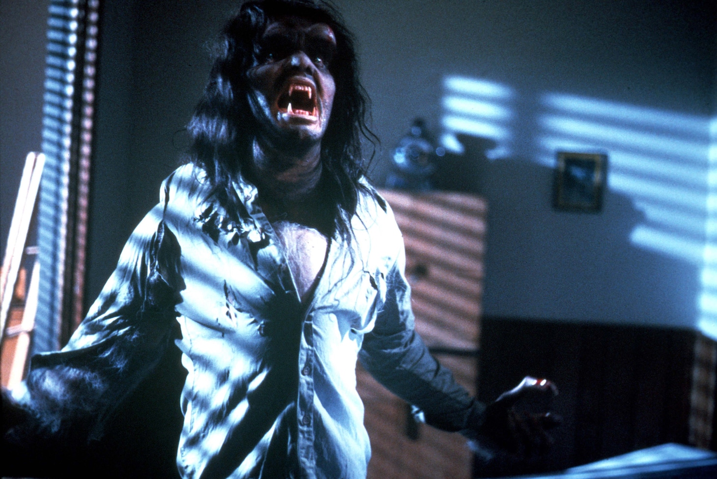 「ハウリング」