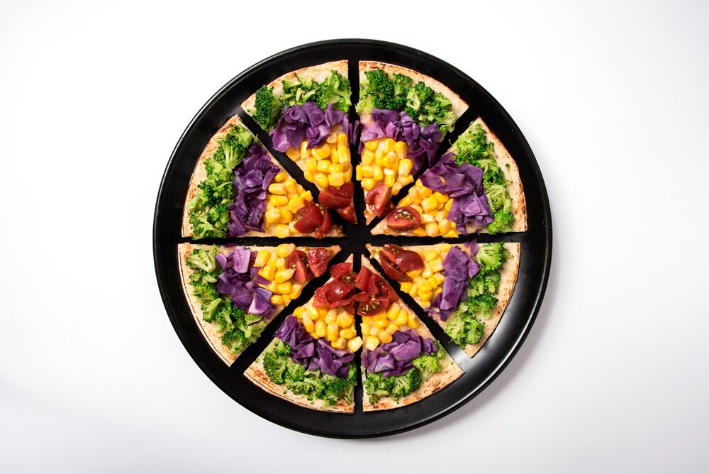 劇場アニメ「打ち上げ花火」コラボカフェがオープン、花火モチーフのフードなど提供