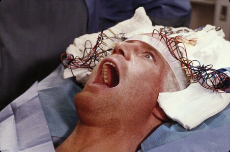 「モンキー・シャイン」 (c)1988 Orion Pictures Corporation. All Rights Reserved.