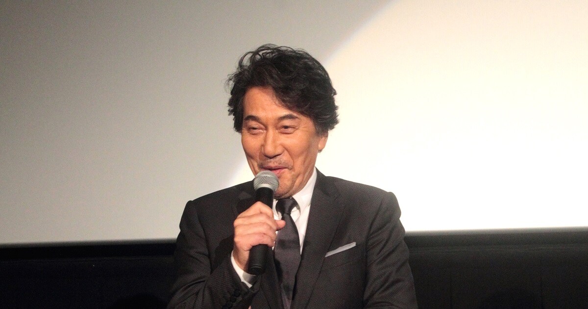 岡田准一、「関ヶ原」舞台挨拶で役所広司を称賛「俳優界の怪物 