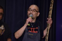 熱弁する西村喜廣。