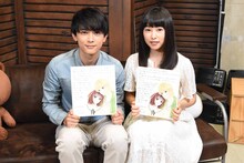 左から吉沢亮、桜井日奈子。