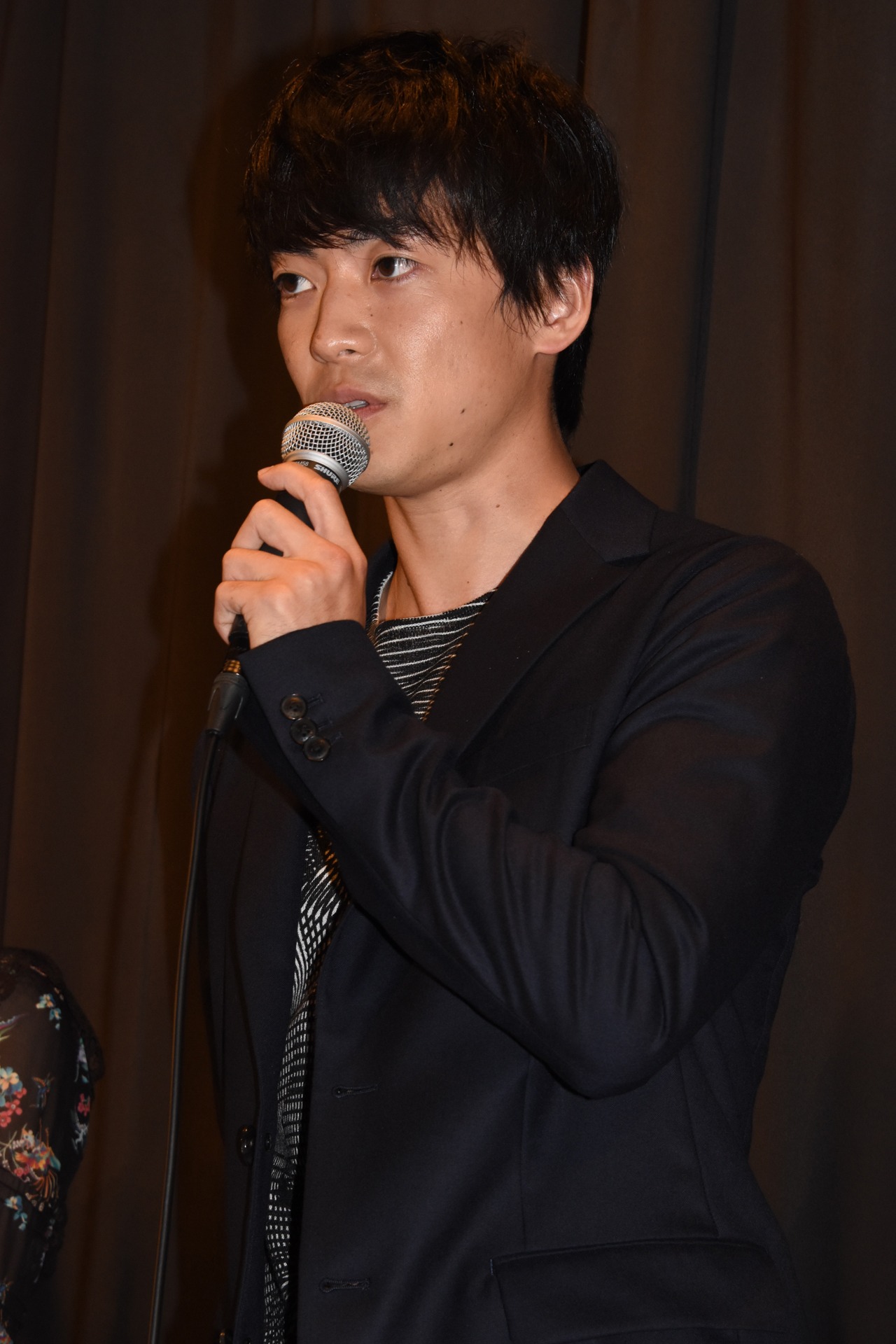 大東駿介