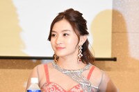 ウィッ・モン・シュエ・イー