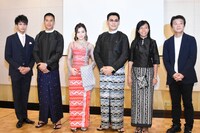 「My Country My Home」製作発表会見の様子。