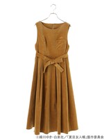 「夏目友人帳 ノースリーブワンピース」のマスタード。