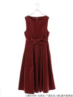 「夏目友人帳 ノースリーブワンピース」のボルドー。