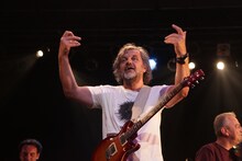 エミール・クストリッツァ＆ノー・スモーキング・オーケストラの来日公演の様子。