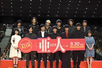 「亜人」完成披露試写会の様子。