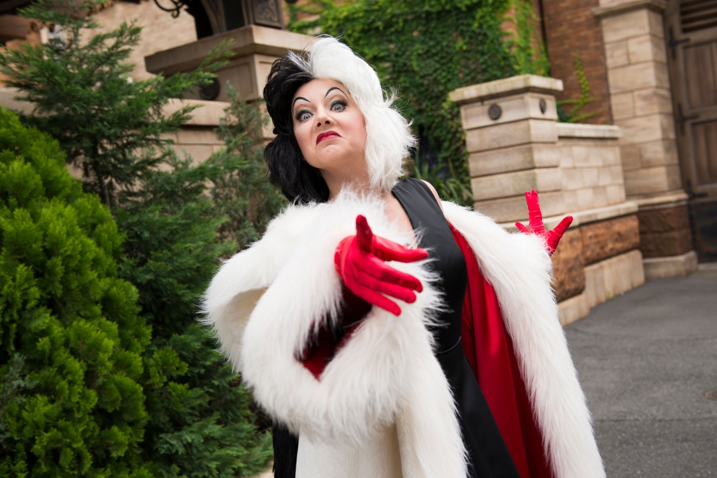 東京ディズニーシーの「ヴィランズ・ハロウィーン・パーティー」イメージ。