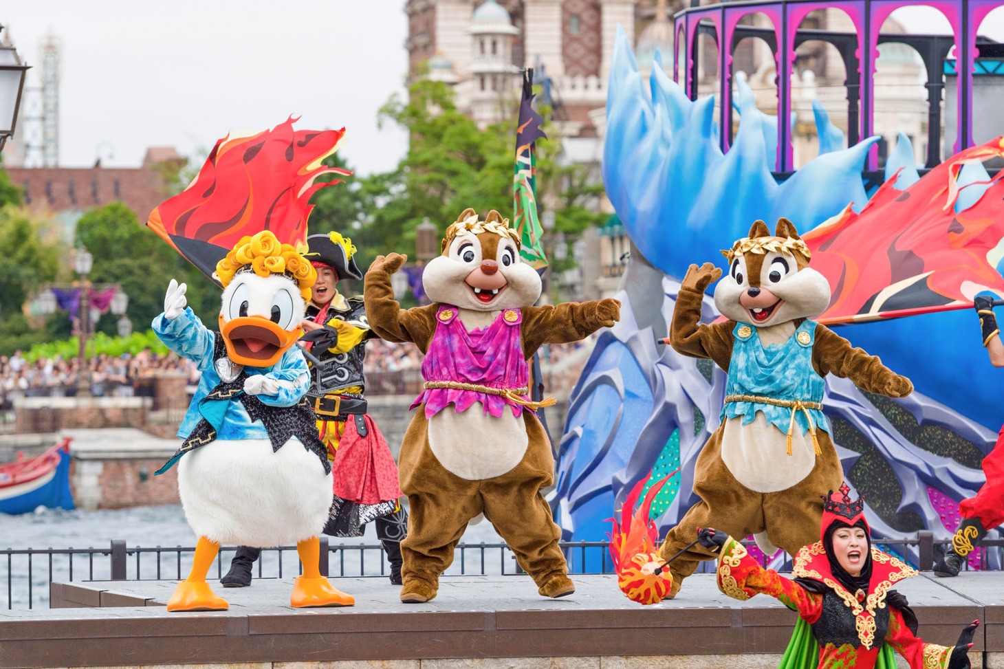 東京ディズニーシーの「ザ・ヴィランズ・ワールド」（2016年の様子）。