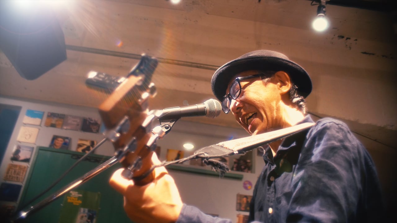 あがた森魚のドキュメント「アガタカメラ」製作中、クラウドファンディングも