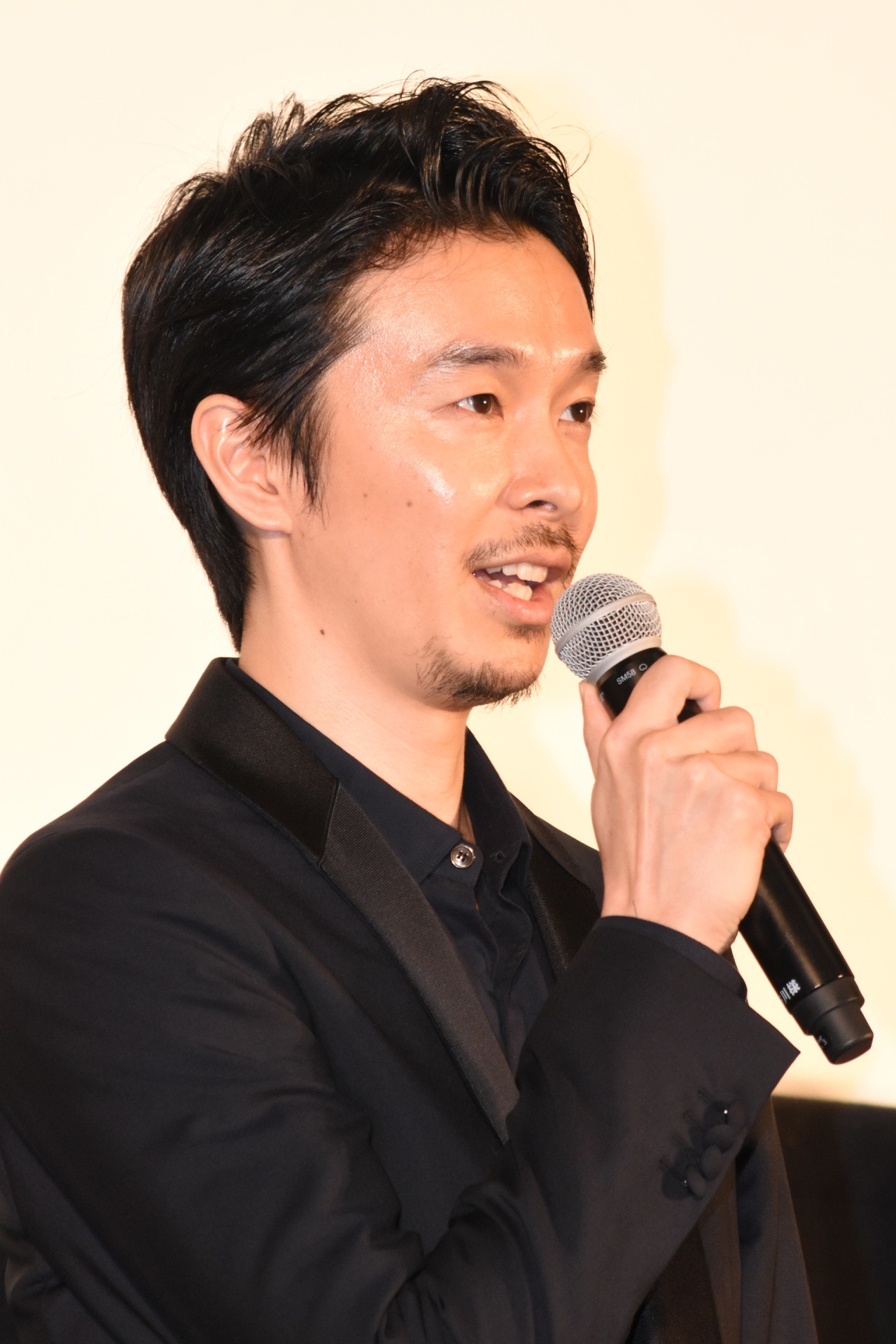 長谷川博己