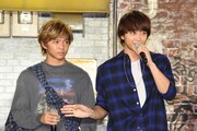 左から佐藤大樹、佐藤寛太。