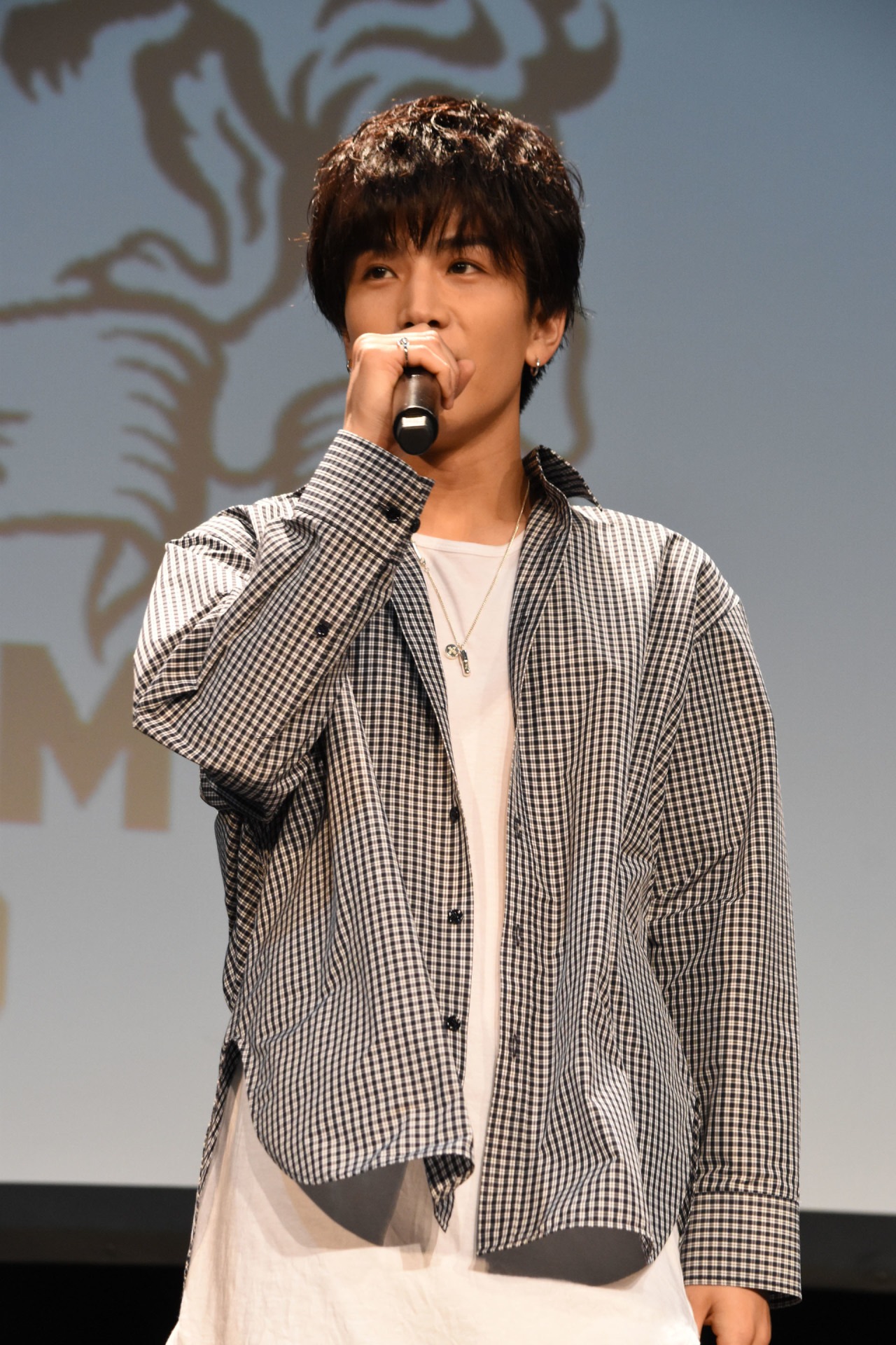 岩田剛典