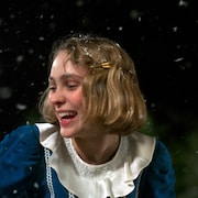 ナタリー×リリー「プラネタリウム」本編映像、美人姉妹が雪の中で大はしゃぎ