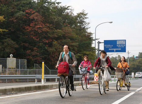 「サバイバルファミリー」