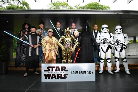 「スター・ウォーズ／最後のジェダイ」成功祈願イベントの様子。