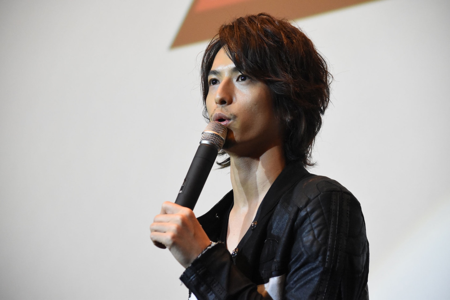 中村優一