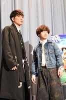 左から間宮祥太朗、矢本悠馬。