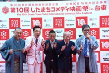 左から友吉鶴心、ロケット団、昭和こいる、いとうせいこう。