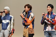 左から山崎大輝、岸洋佑、岐洲匠。