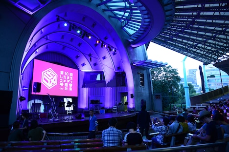 会場となった不忍池水上音楽堂の様子。