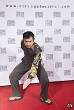 仁義を切る小林勇貴。