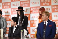 「DCスーパーヒーローズvs鷹の爪団」完成報告会見の様子。