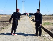 「デメキン」より。