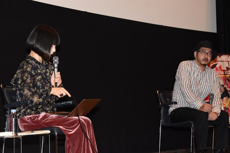 「山戸結希監督が塩田明彦監督に尋ねる『みずみずしさの映画術』」の様子。